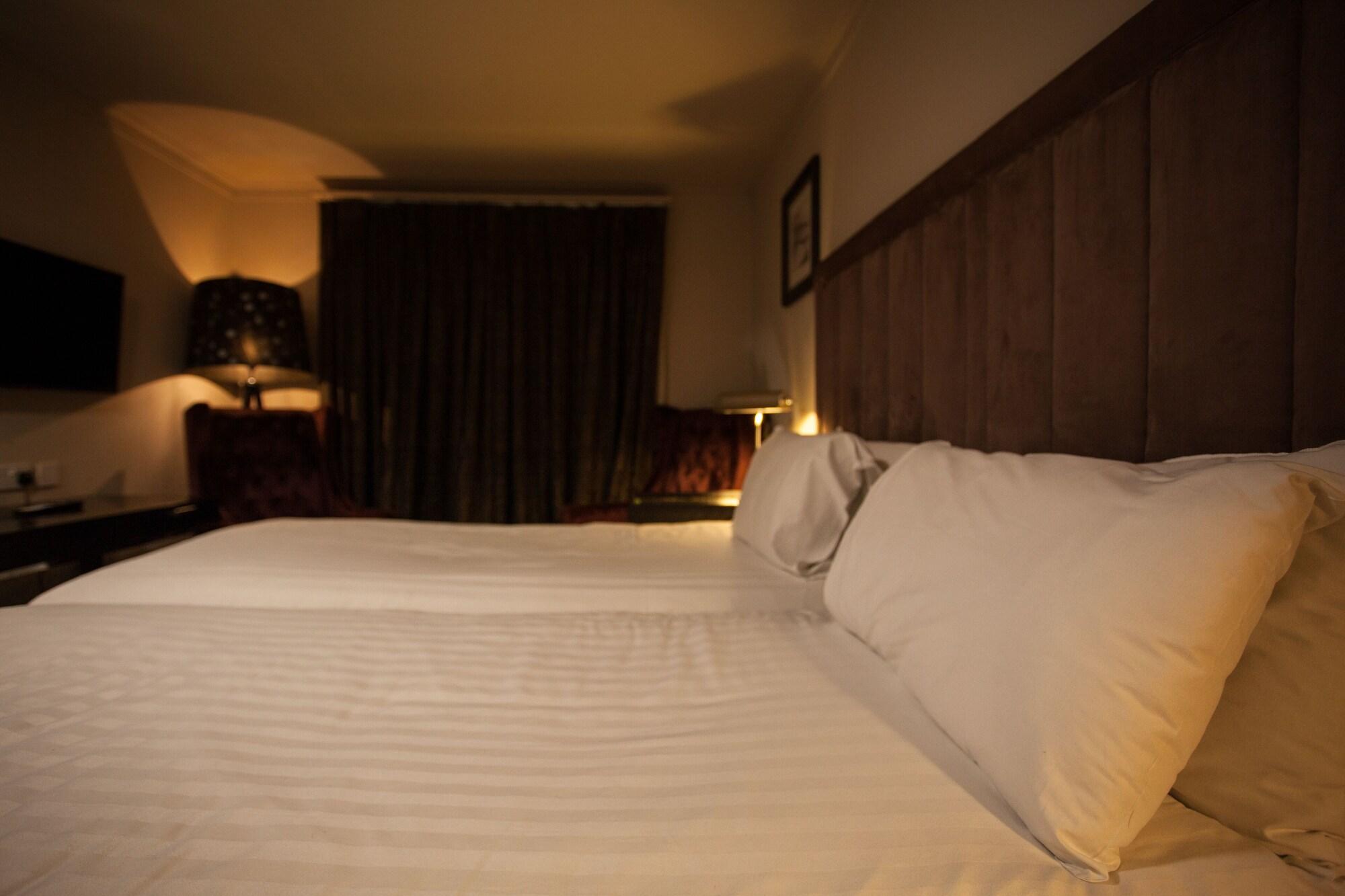 Strathaven Hotel Ngoại thất bức ảnh